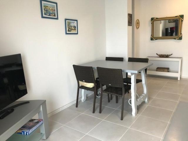 Apartment Elena Denia Bagian luar foto