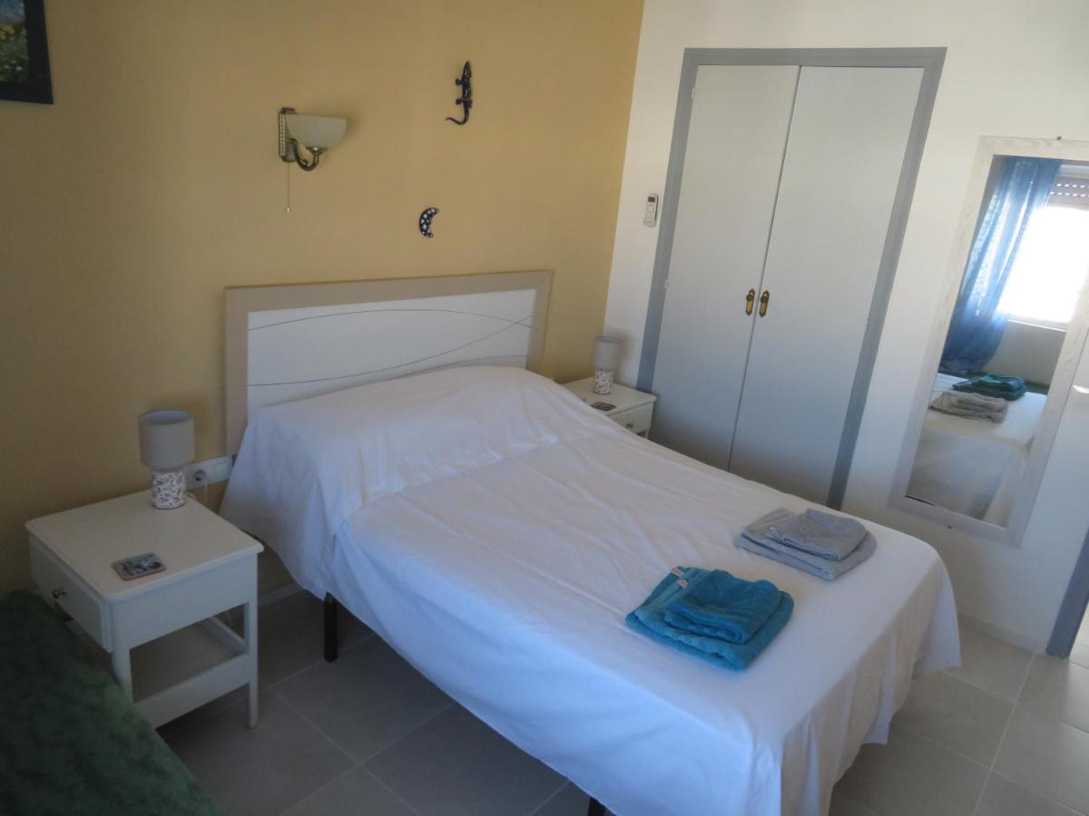 Apartment Elena Denia Bagian luar foto